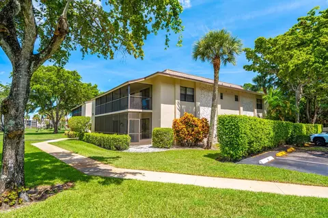 111 Deer Creek Blvd #107, Deerfield Beach, FL 33442