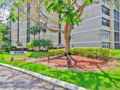 16300 Golf Club Rd #719, Weston, FL 33326