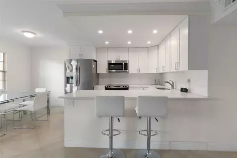 3057 Newport #3057, Deerfield Beach, FL 33442