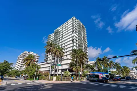 1800 Collins Ave #5B, Miami Beach, FL 33139