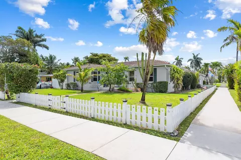 1454 Tyler St, Hollywood, FL 33020