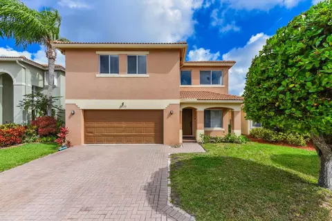2020 Little Torch St, Riviera Beach, FL 33407