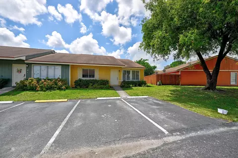 4795 Orleans Ct #D, West Palm Beach, FL 33415