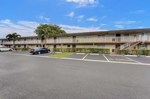 601 NW 78th Ter #201, Margate, FL 33063