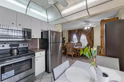 551 SW 135th Ave #201B, Pembroke Pines, FL 33027