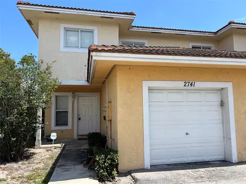 2741 NW 13th St #2741, Pompano Beach, FL 33069