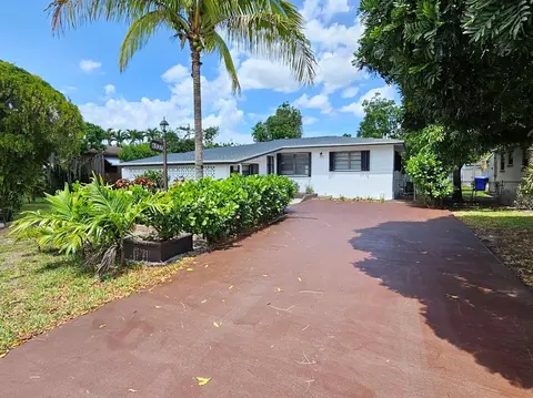 6537 Mayo St, Hollywood, FL 33023