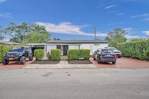 1321 N 71st Ter, Hollywood, FL 33024