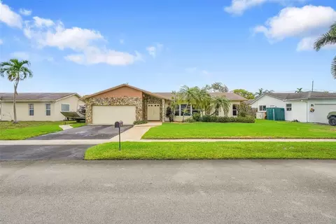 10551 NW 21st, Sunrise, FL 33322