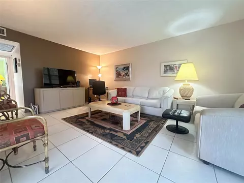 288 Ventnor S #288, Deerfield Beach, FL 33442