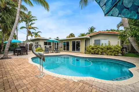 2000 NE 26th Dr, Wilton Manors, FL 33306