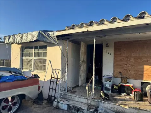 1325 NW 113th, Miami, FL 33167