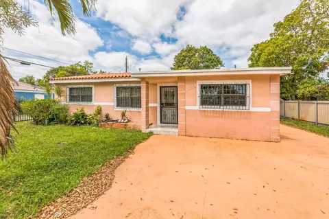 13270 NW 11 Th Ave, North Miami, FL 33168