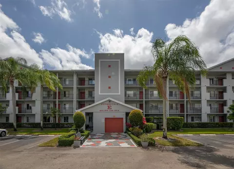 801 SW 138th Ave #E111, Pembroke Pines, FL 33027