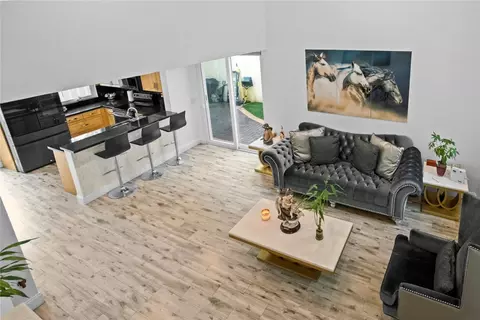9837 NW 2nd, Plantation, FL 33324