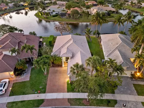 10979 NW 62nd Ct, Parkland, FL 33076