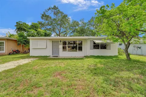 2521 N 28th, Hollywood, FL 33020