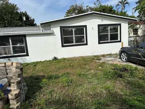 2151 NE 2nd Ter, Pompano Beach, FL 33060