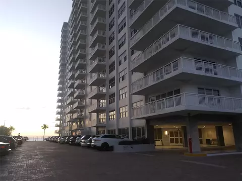 3850 Galt Ocean Dr #305, Fort Lauderdale, FL 33308