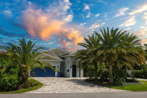 1718 NE 26th, Fort Lauderdale, FL 33305