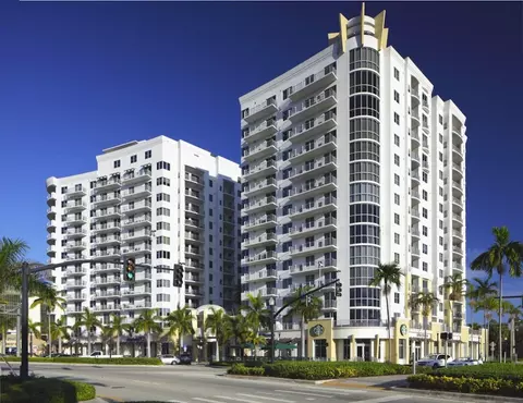 1830 Radius #806, Hollywood, FL 33020