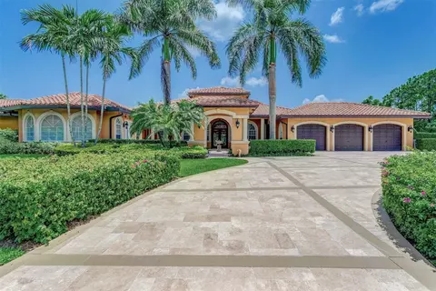 7170 155th Pl, Palm Beach Gardens, FL 33418