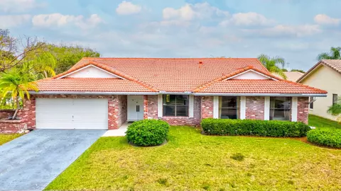7711 NW 18th Ct, Margate, FL 33063