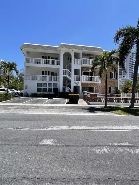424 N Riverside #102, Pompano Beach, FL 33062