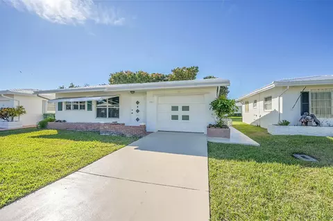 6702 NW 70th Ct, Tamarac, FL 33321