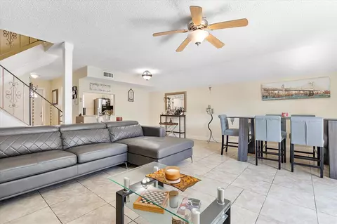 7326 SW 25th Ct #16, Davie, FL 33317