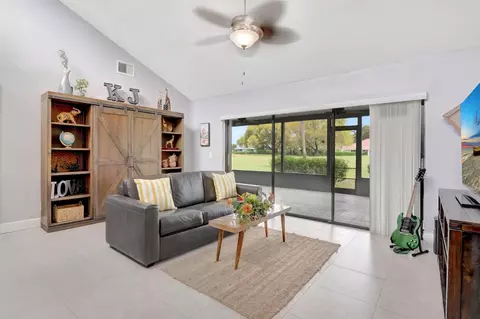 2055 Deer Creek Woodlands Way #2055, Deerfield Beach, FL 33442