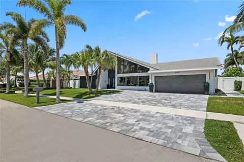2901 NE 46th St, Lighthouse Point, FL 33064