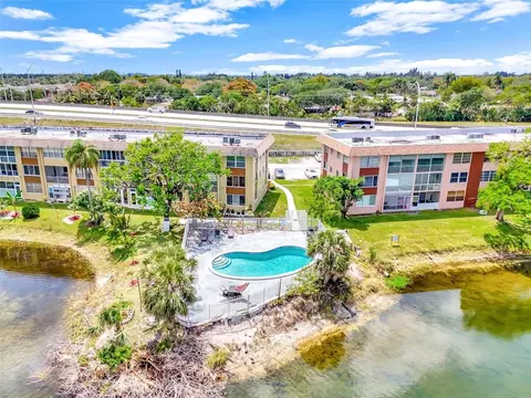 5320 NW 11th #105, Lauderhill, FL 33313