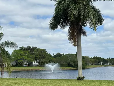 1007 Oakridge A #1007, Deerfield Beach, FL 33442