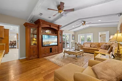 3170 N 36th, Hollywood, FL 33021