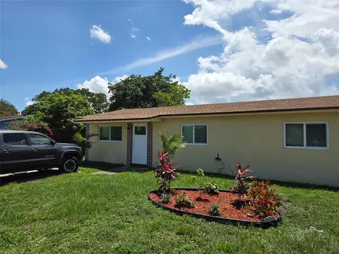413 SW 71st Ave, North Lauderdale, FL 33068