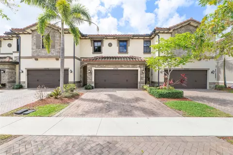 9584 S Town Parc Cir S #0, Parkland, FL 33076