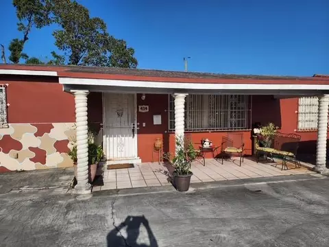 434 SE 9th Ct, Hialeah, FL 33010
