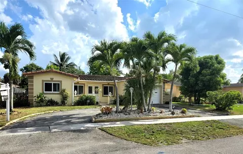 4600 NW 39th, Lauderdale Lakes, FL 33319