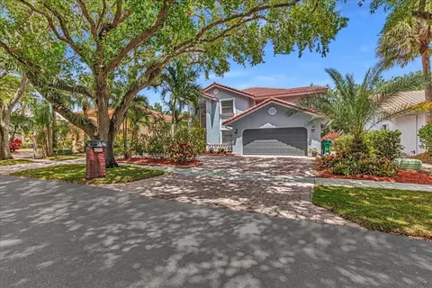 10763 Lisbon St, Hollywood, FL 33026
