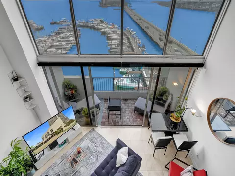 555 NE 15th St #T4, Miami, FL 33132