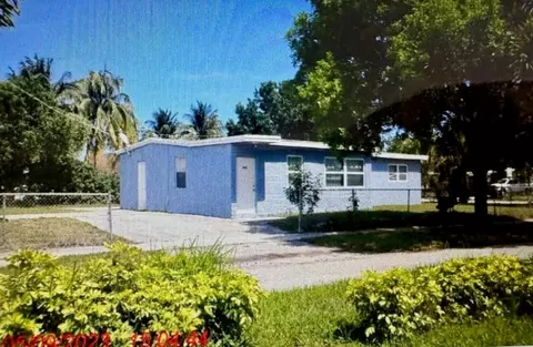 205 NW 33rd, Lauderhill, FL 33311