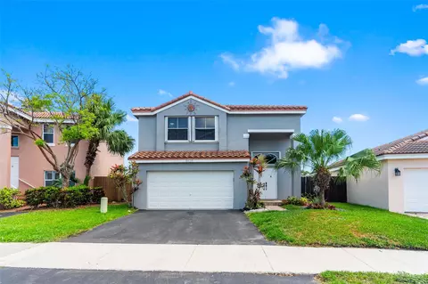 8434 SW 42nd Ct, Davie, FL 33328