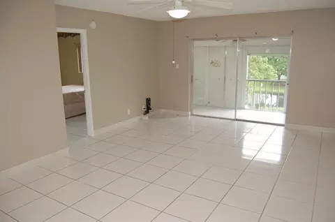 7205 NW 5th Pl #201, Margate, FL 33063