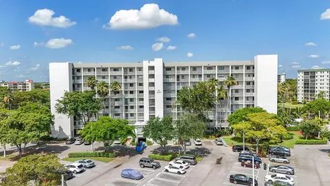 2221 Cypress Island Dr #705, Pompano Beach, FL 33069