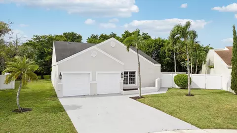 8587 Dynasty Dr, Boca Raton, FL 33433