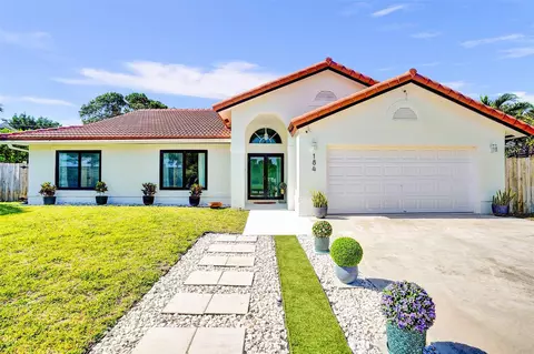 184 Oregon Ln, Boca Raton, FL 33487
