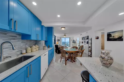 801 N Ocean Blvd #701, Pompano Beach, FL 33062