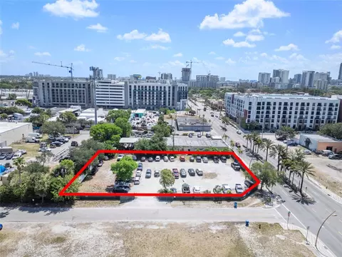 606 NW 8th Ave, Fort Lauderdale, FL 33311