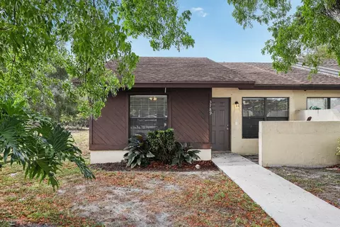 3789 Mil Pond, Greenacres, FL 33463